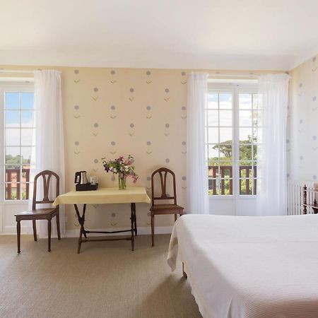 Hotel Les Goelands แซ็งฌองเดอลูซ ภายนอก รูปภาพ