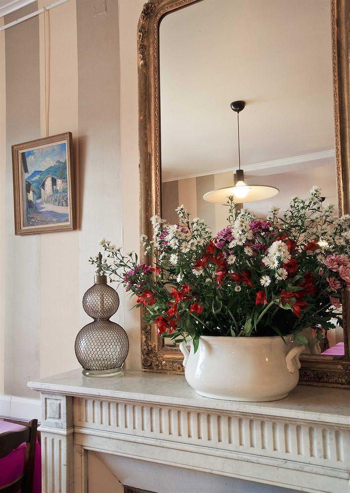 Hotel Les Goelands แซ็งฌองเดอลูซ ภายนอก รูปภาพ