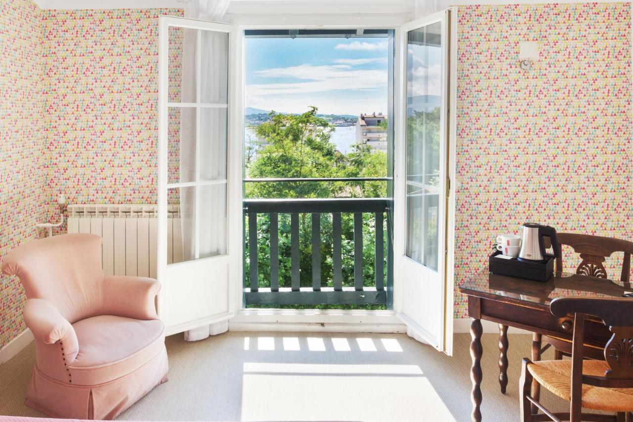 Hotel Les Goelands แซ็งฌองเดอลูซ ภายนอก รูปภาพ